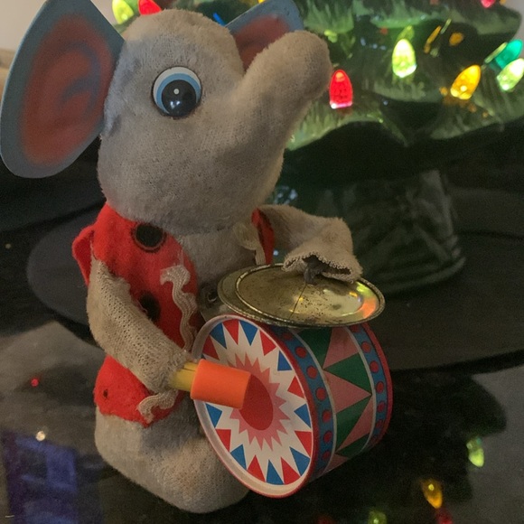 Vintage Mechanical Wind Up Drum
Playing Elephant / Japan Toy
Works - Picture 8 of 8